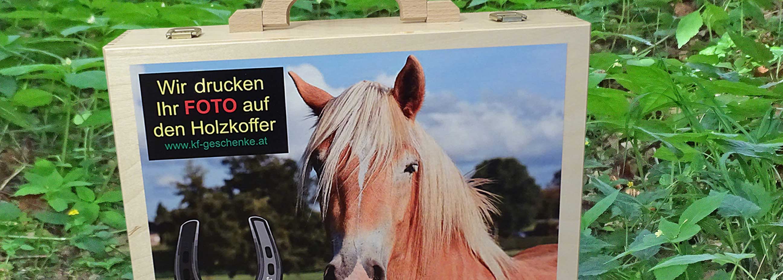 Holzkoffer mit Fotodruck