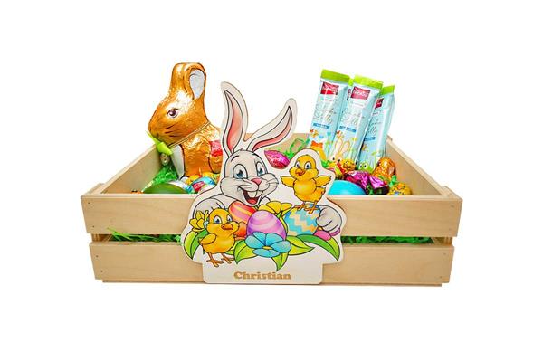 Osternest | mit buntem Osterhasen | und persönlicher Namensgravur